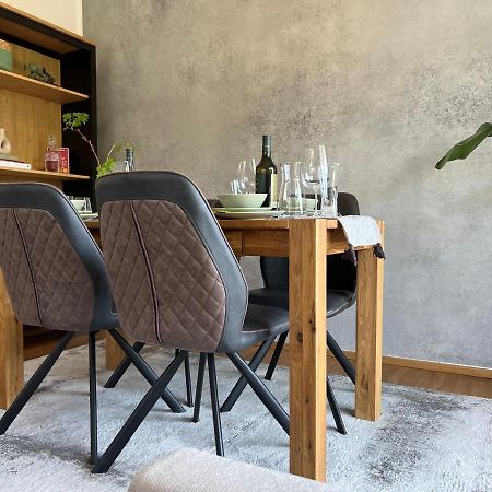 Designapartment Blue Sky -55M2-Free Parking & Wifi グラーツ エクステリア 写真