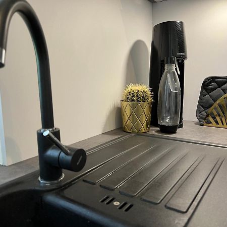 Designapartment Blue Sky -55M2-Free Parking & Wifi グラーツ エクステリア 写真