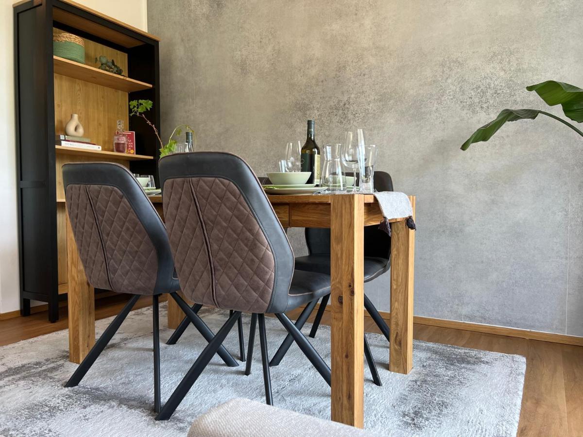 Designapartment Blue Sky -55M2-Free Parking & Wifi グラーツ エクステリア 写真