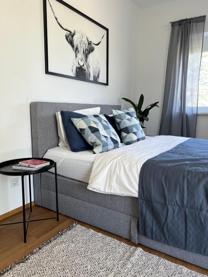 Designapartment Blue Sky -55M2-Free Parking & Wifi グラーツ エクステリア 写真